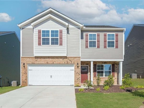 4803 Reedy Creek Farm Circle , Greensboro, NC 27405