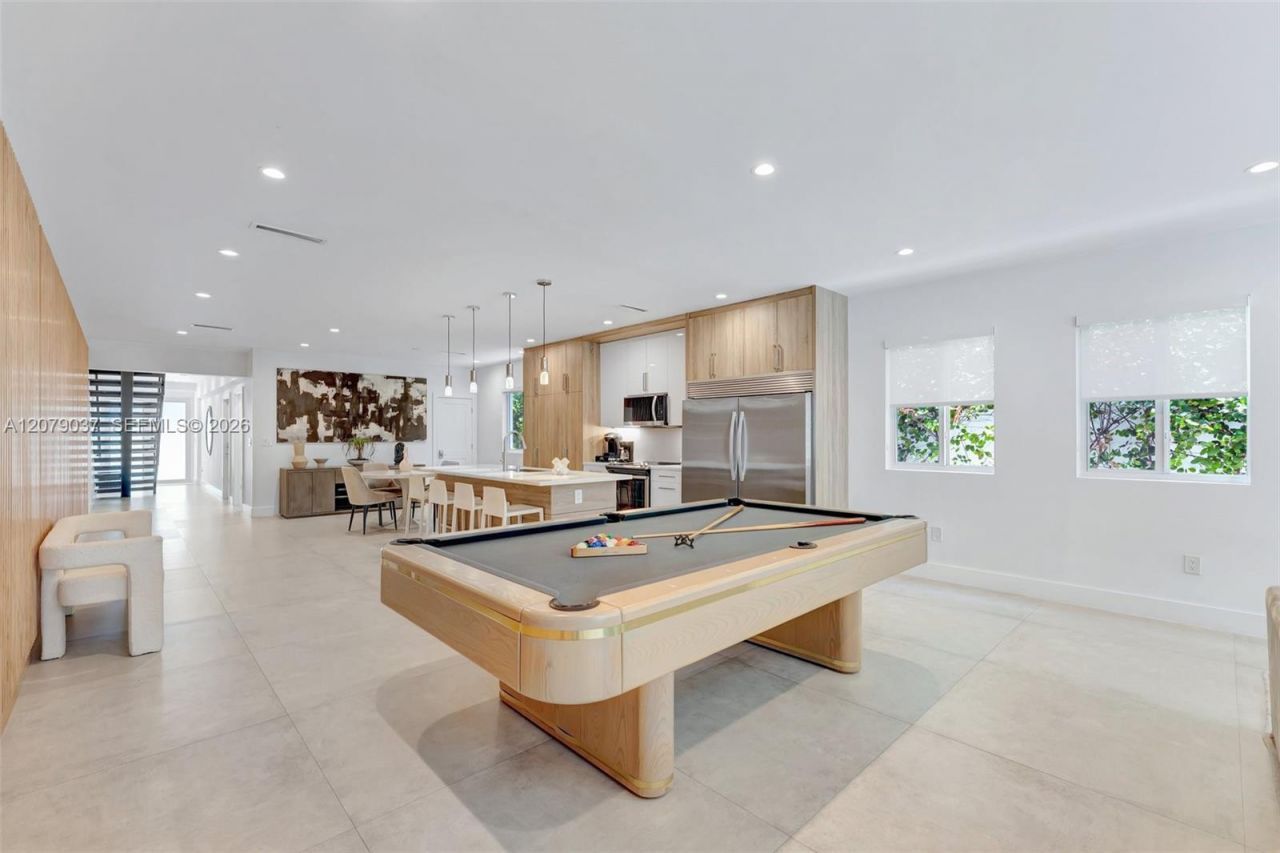 617 NE 14th Ave, Fort Lauderdale, FL 33304 Photo