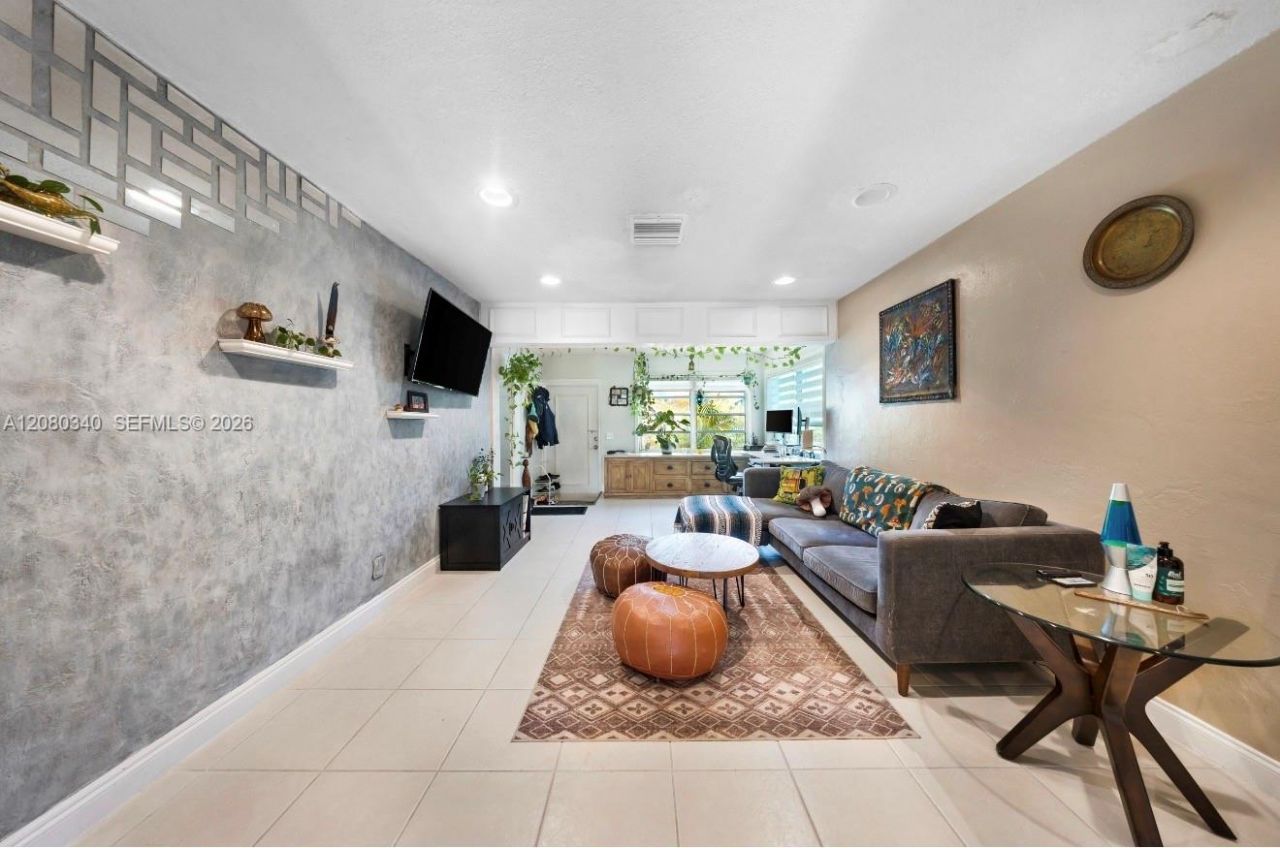 2326 Harding St, Hollywood, FL 33020 Photo