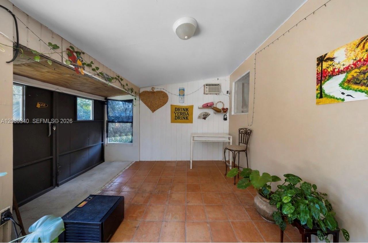 2326 Harding St, Hollywood, FL 33020 Photo