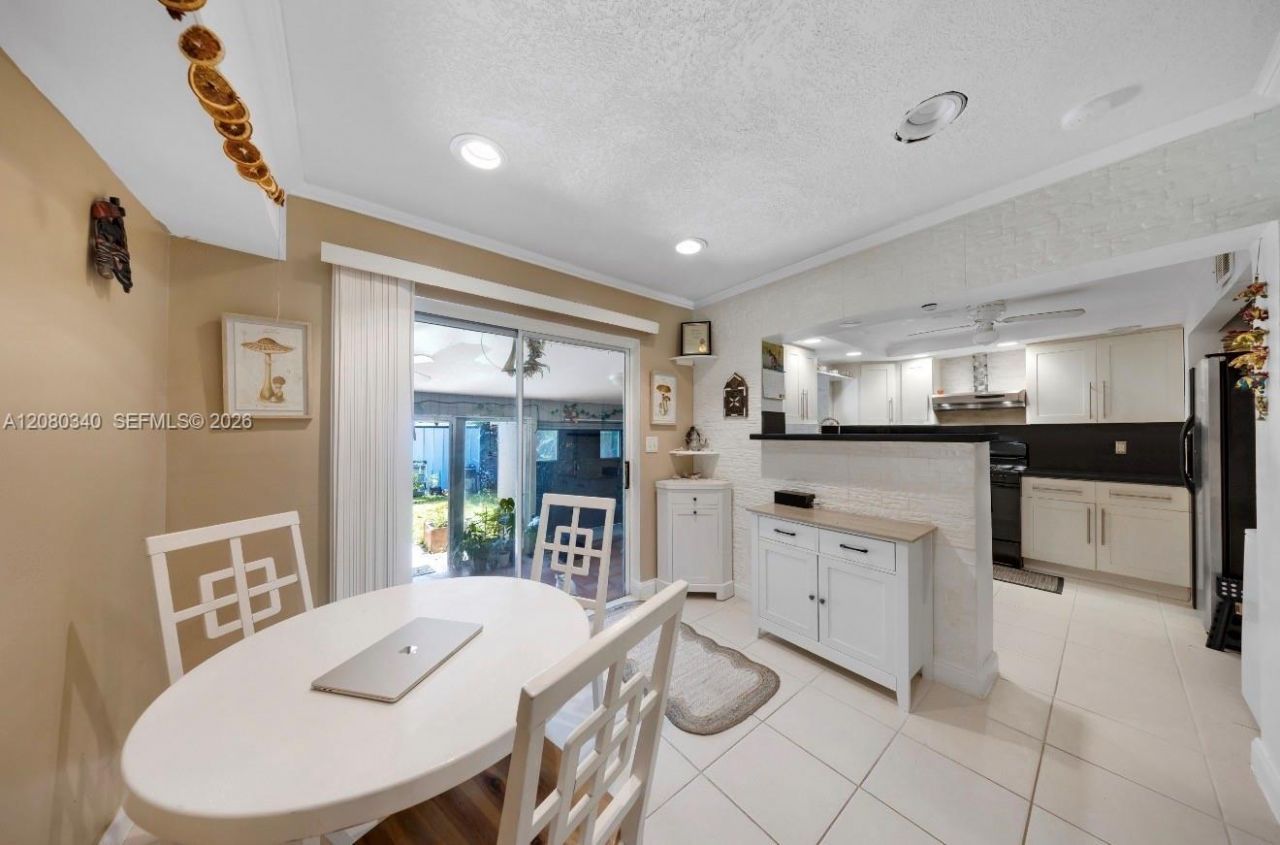 2326 Harding St, Hollywood, FL 33020 Photo