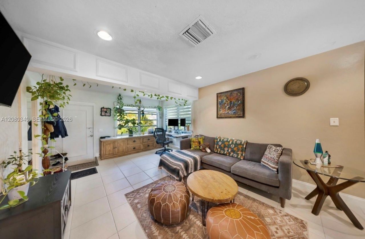 2326 Harding St, Hollywood, FL 33020 Photo