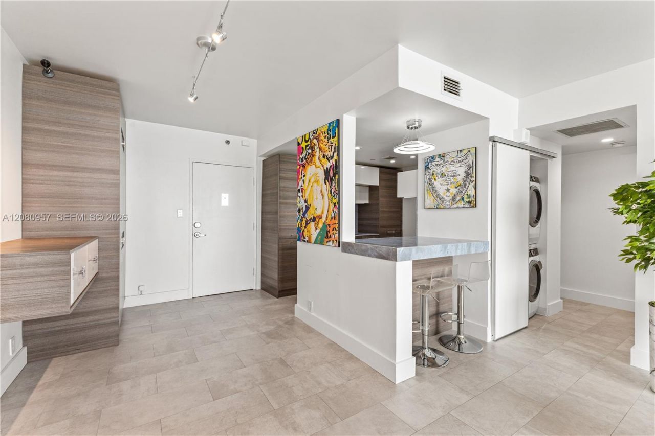 1000 West Ave , Unit 1518, Miami Beach, FL 33139 Photo