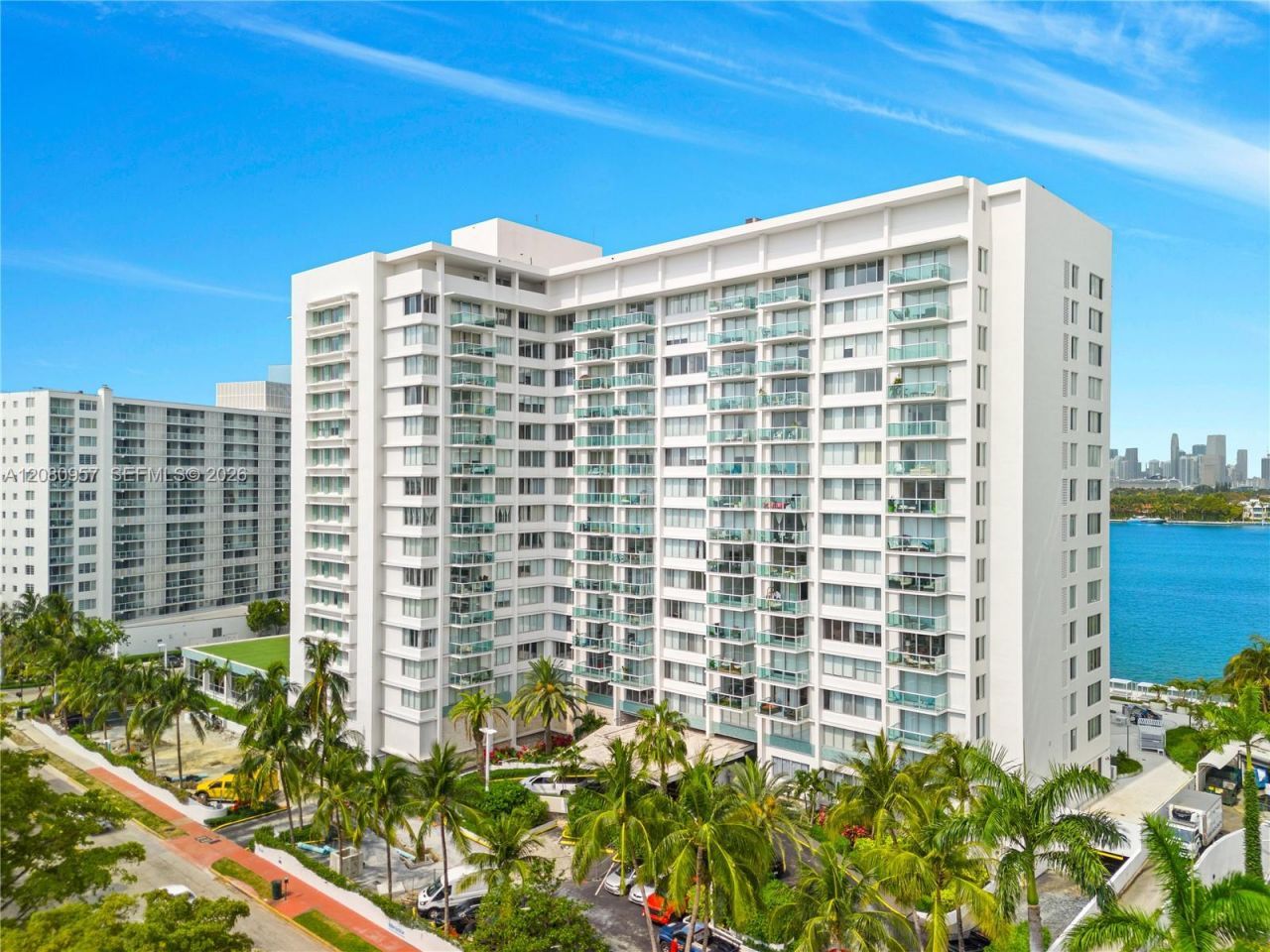 1000 West Ave , Unit 1518, Miami Beach, FL 33139 Photo