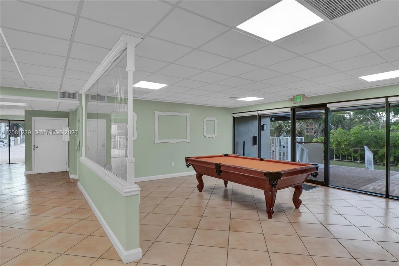 7787 SW 86th St, Unit E-409, Miami, FL 33143 Photo