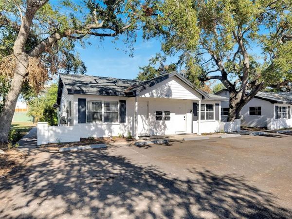 4513 W MCELROY AVENUE , TAMPA, FL 33611
