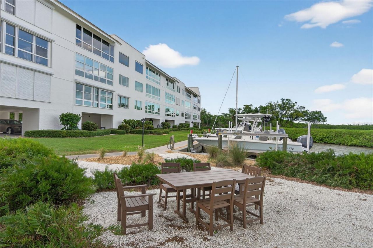 4540 Gulf Of Mexico Drive , Unit 204, Longboat Key, FL 34228 Photo