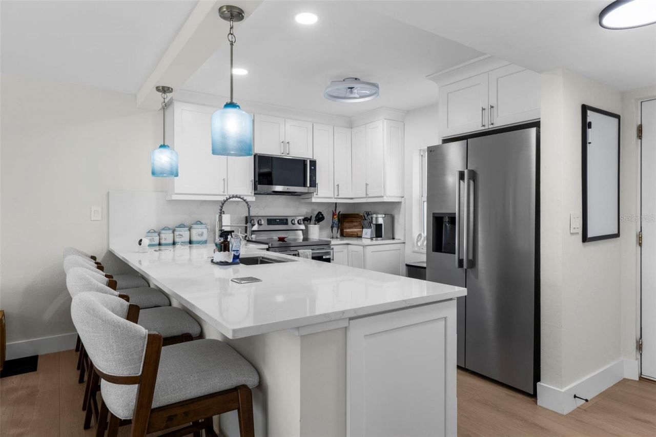 4540 Gulf Of Mexico Drive , Unit 204, Longboat Key, FL 34228 Photo