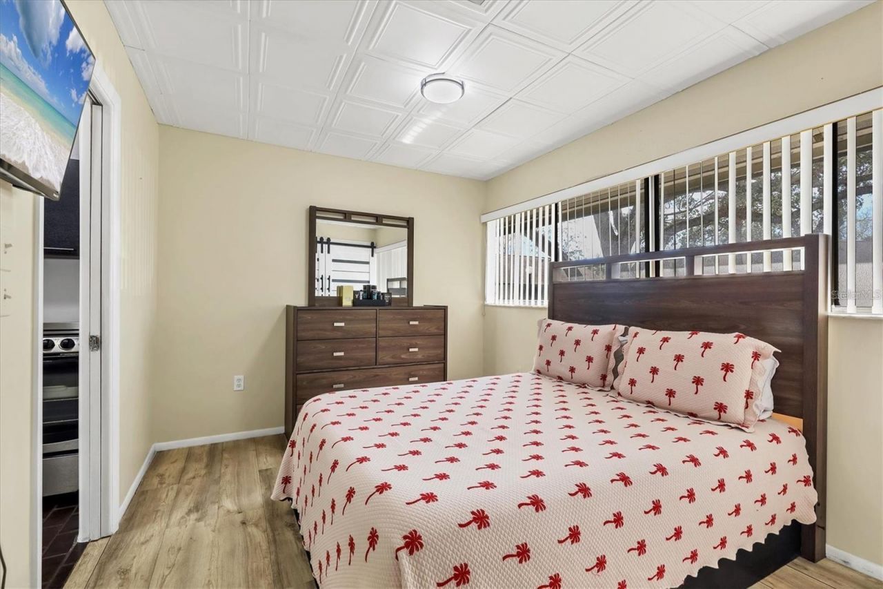 3523 Longmeadow, Unit 12, Sarasota, FL 34235 Photo