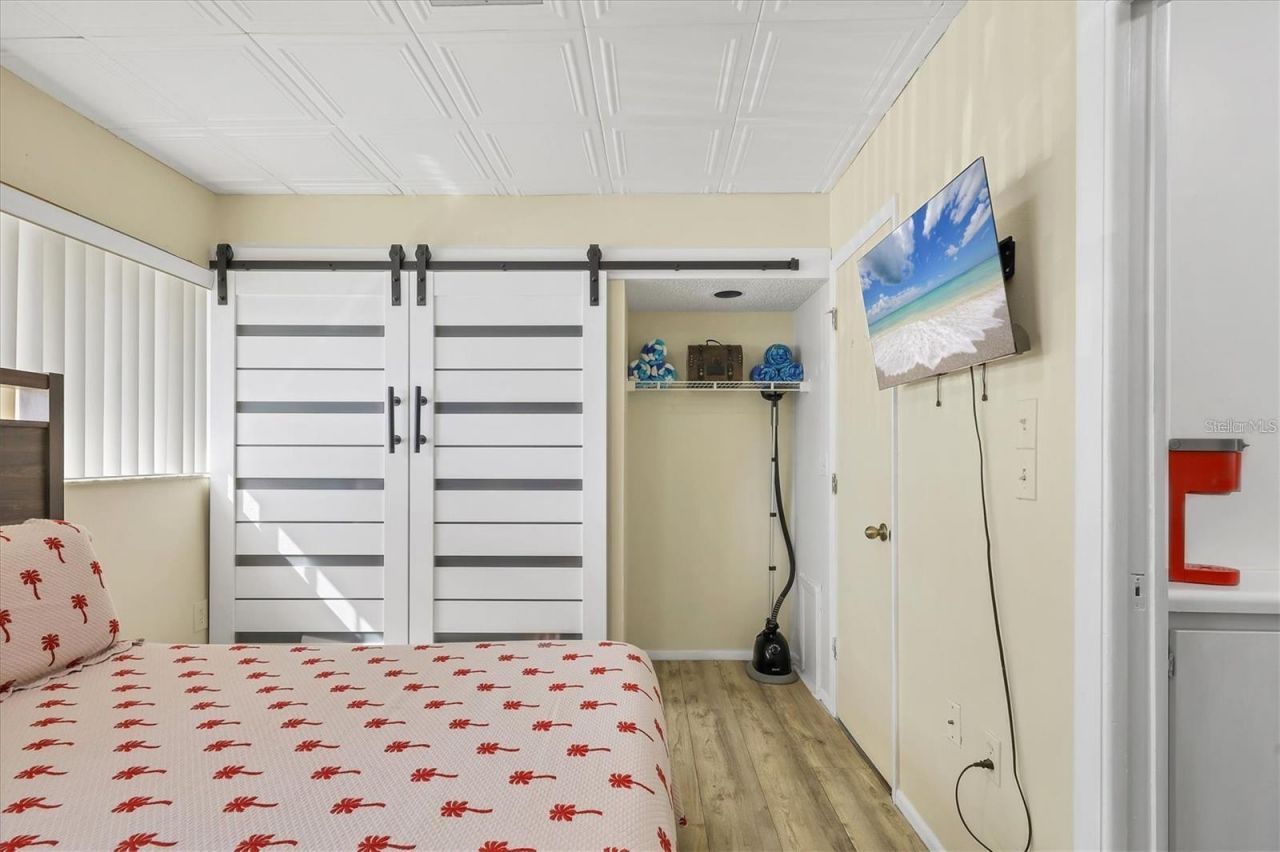 3523 Longmeadow, Unit 12, Sarasota, FL 34235 Photo