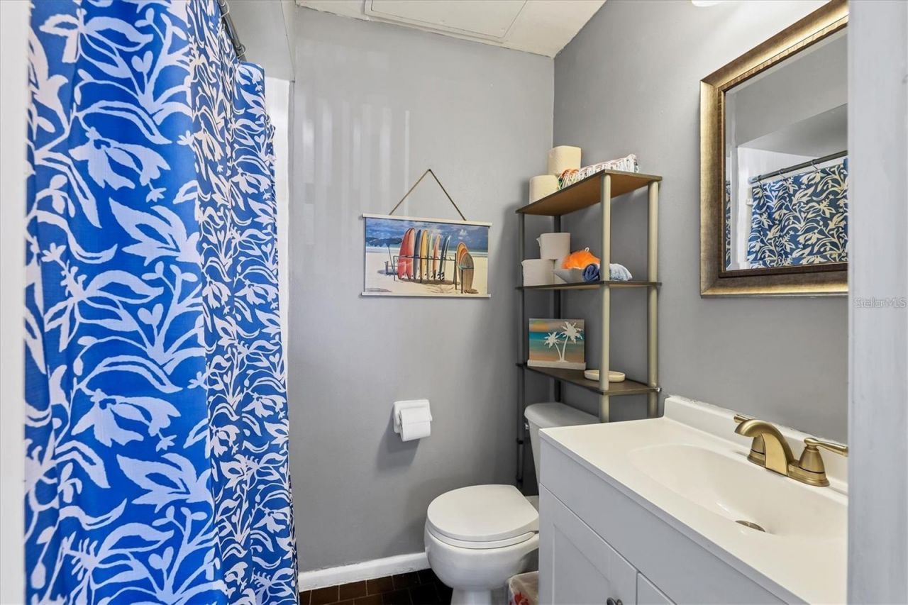 3523 Longmeadow, Unit 12, Sarasota, FL 34235 Photo