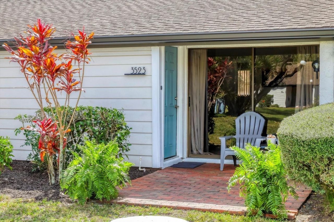 3523 Longmeadow, Unit 12, Sarasota, FL 34235 Photo