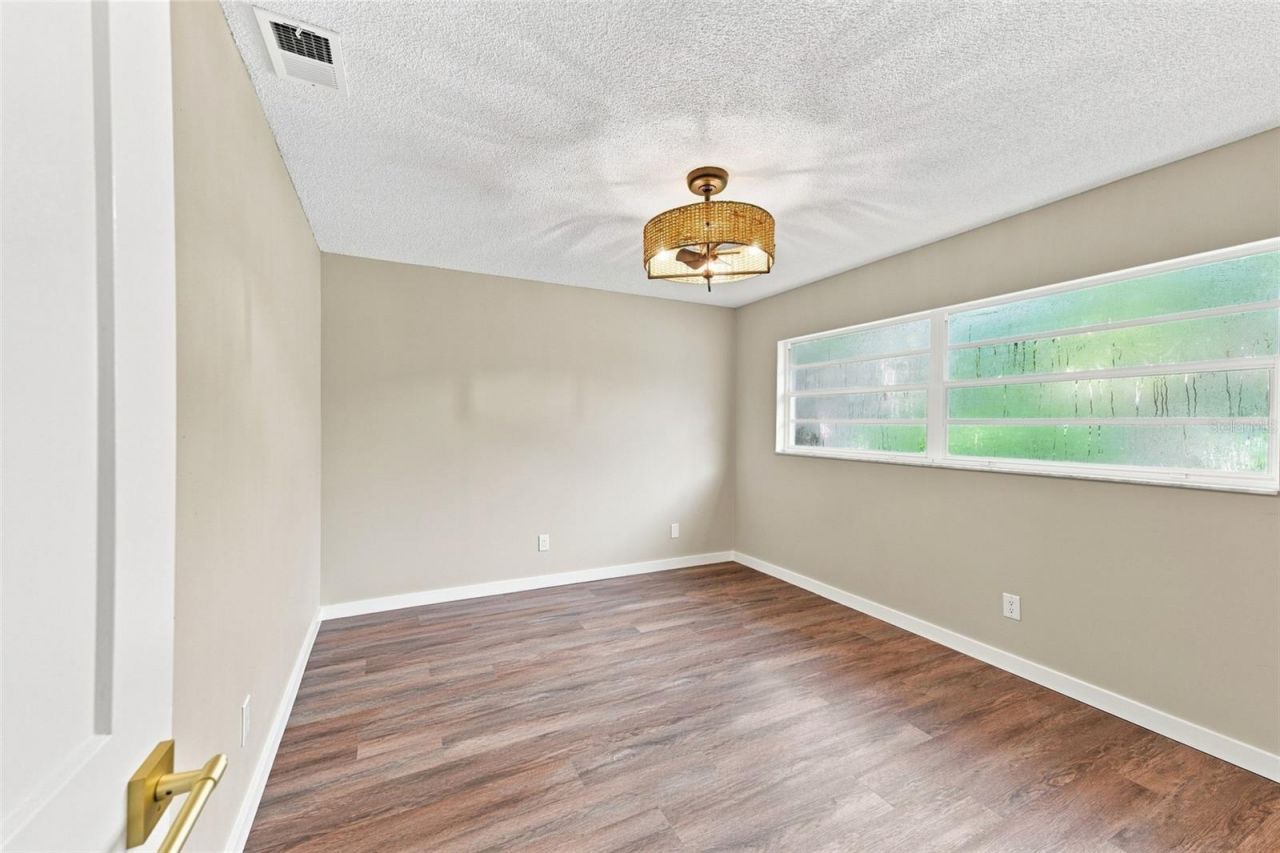 6622 Glencoe Drive , Temple Terrace, FL 33617 Photo