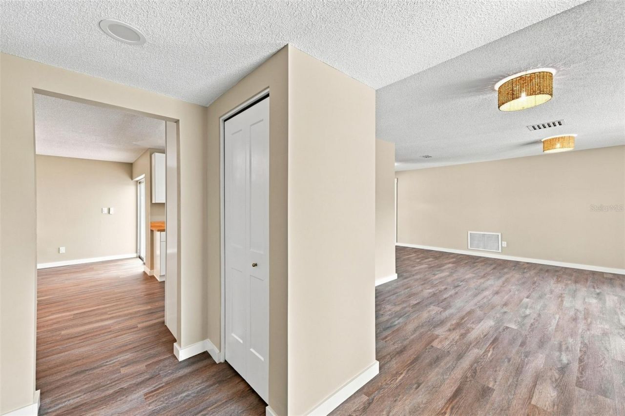 6622 Glencoe Drive , Temple Terrace, FL 33617 Photo