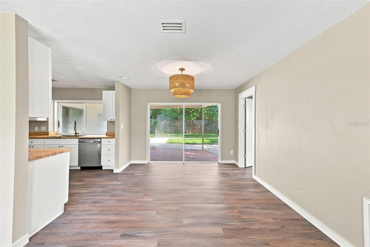 6622 Glencoe Drive , Temple Terrace, FL 33617 Photo