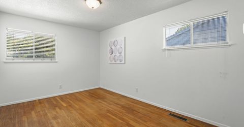 455 E Mclean Way, Sparks, NV 89431 Photo