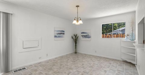 455 E Mclean Way, Sparks, NV 89431 Photo