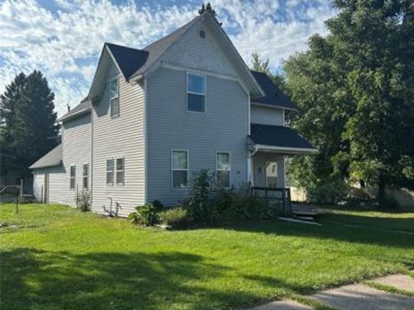 228 Lincoln Street, Stanley, WI 54768
