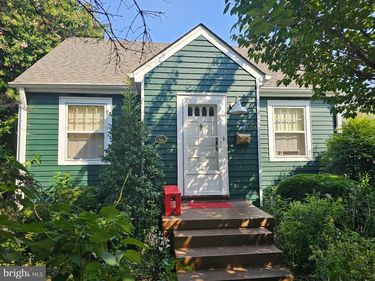 503 WOLFE STREET, FREDERICKSBURG, VA 22401