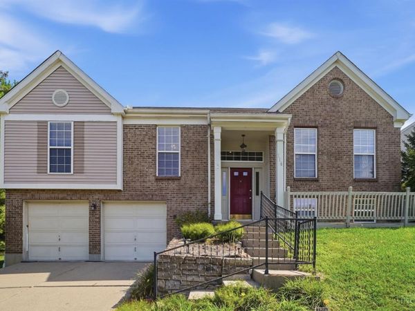 116 Eagleview Way, Reading, OH 45215