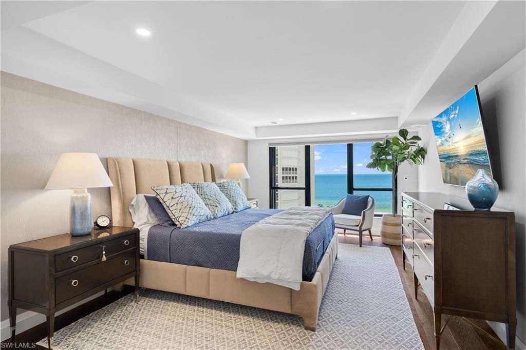4451 Gulf Shore Blvd N, Unit 1401, Naples, FL 34103 Photo
