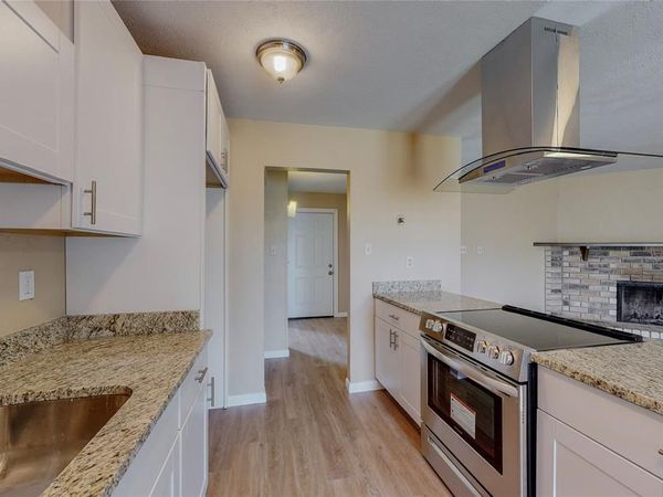 5568 Ragan Drive, The Colony, TX 75056