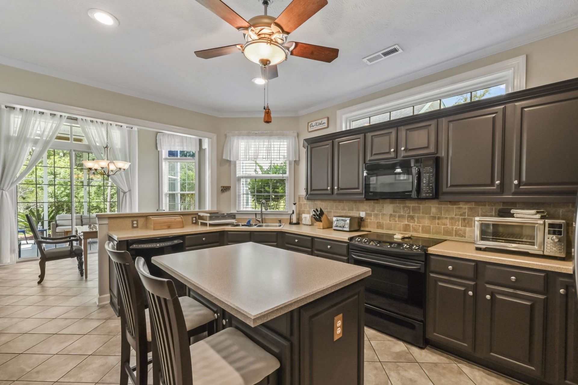 204 Willow Bay Dr. Photo 11
