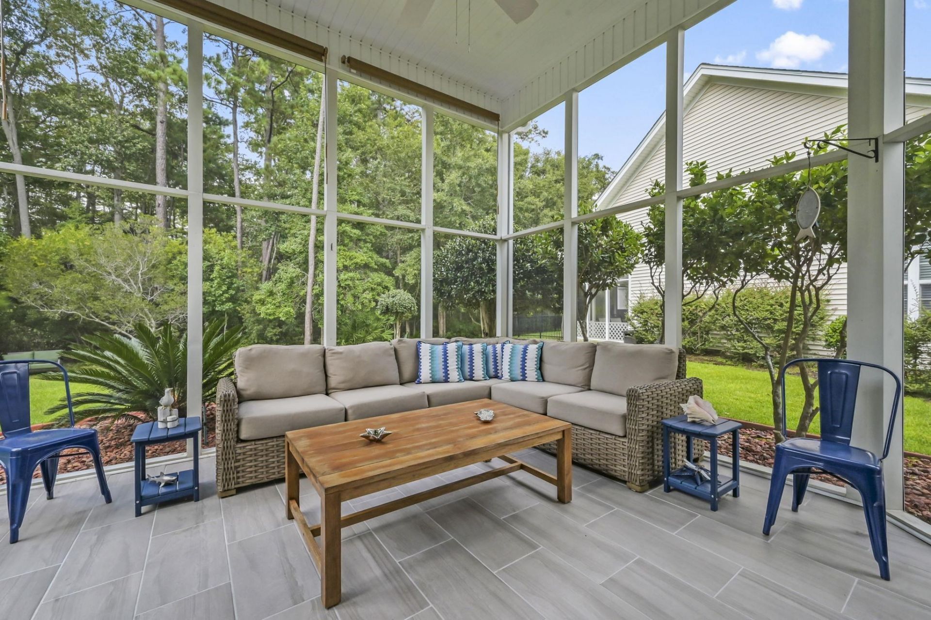 204 Willow Bay Dr. Photo 30
