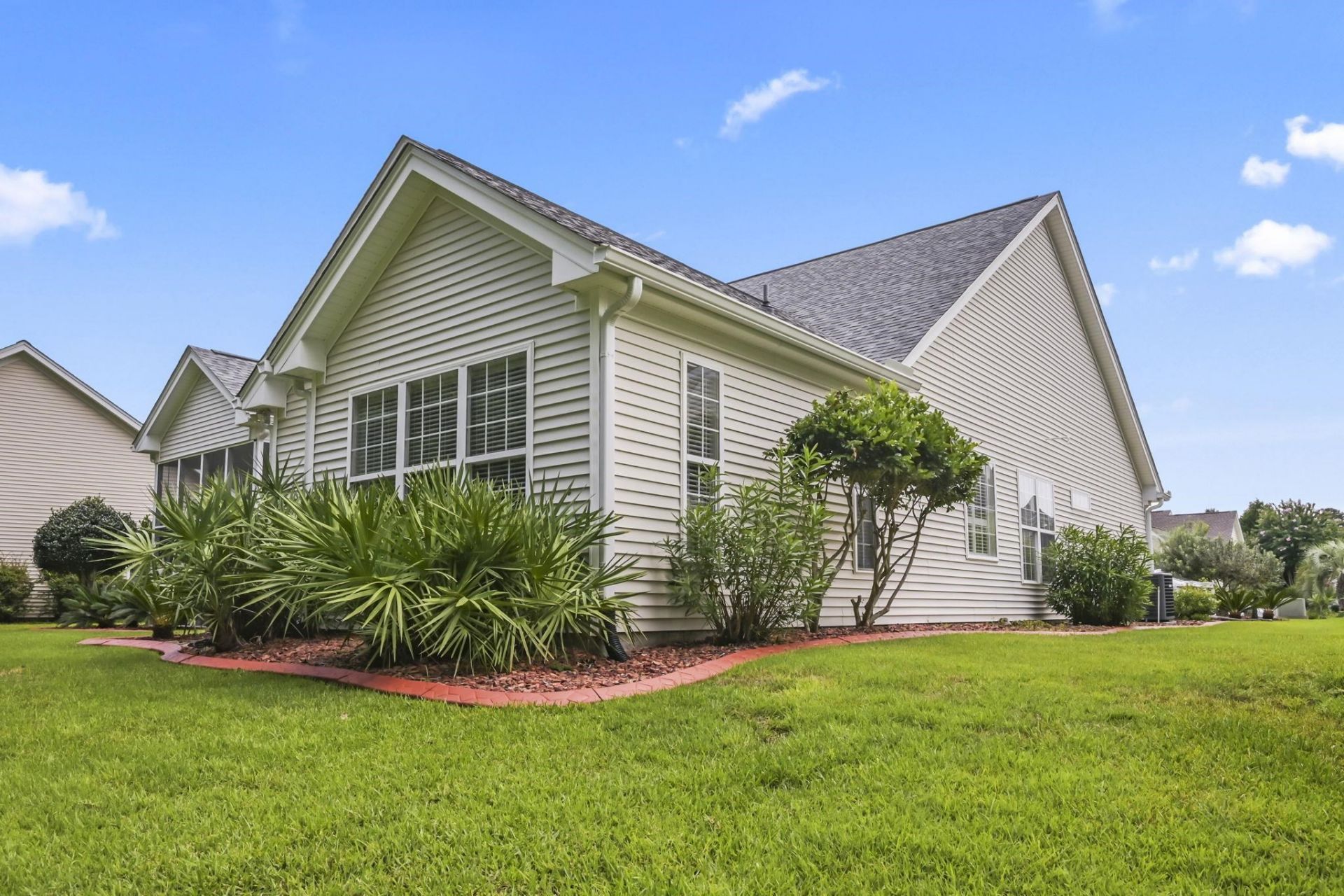 204 Willow Bay Dr. Photo 32