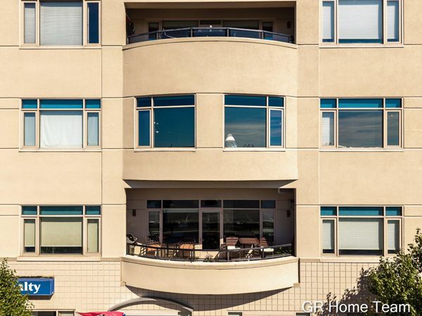 105 W Danaher Street, Unit 201, Ludington, MI 49431