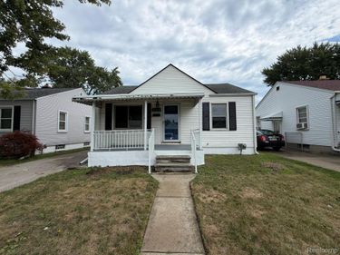 25324 Culver Street , St Clair Shores, Mi 48081