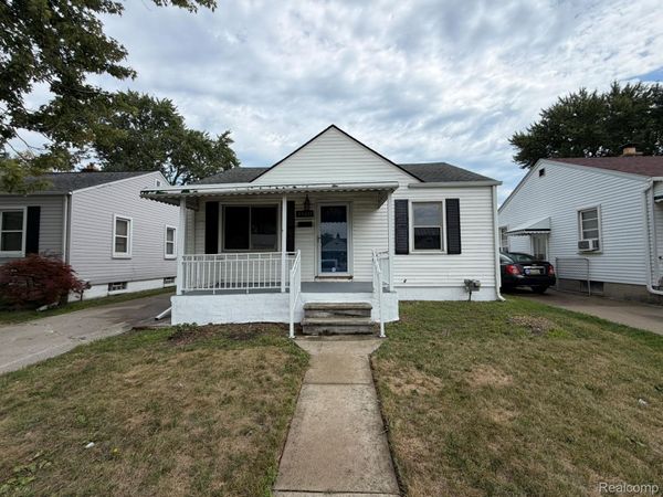 25324 Culver Street , St Clair Shores, Mi 48081