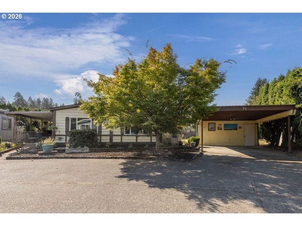 1602 NE RIVERSIDE DR, Unit 37, McMinnville, OR 97128