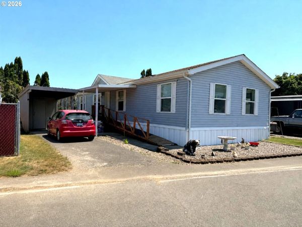 258 CLEARWATER NE AVE, Salem, OR 97301
