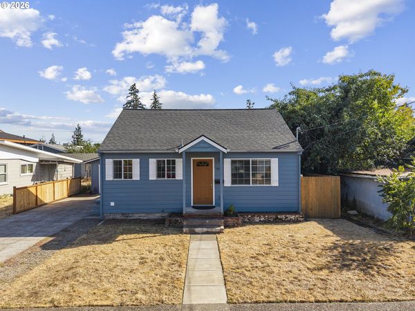 2430 CLAUDE ST SE, Salem, OR 97301