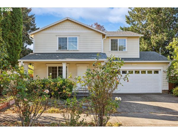 6318 NE HASSALO ST, Portland, OR 97213