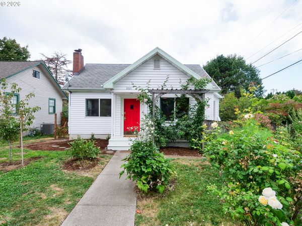 8523 SE 29TH AVE, Milwaukie, OR 97222
