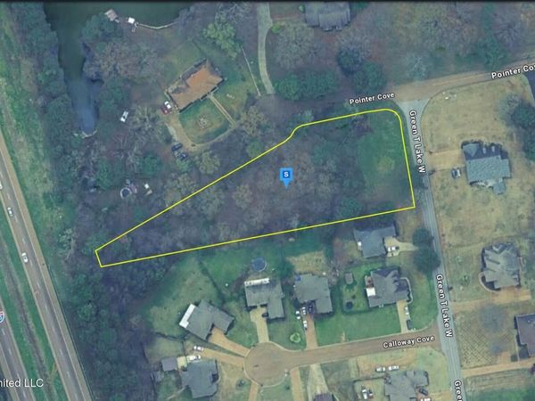 945 Green T Lk W , Hernando, MS 38632