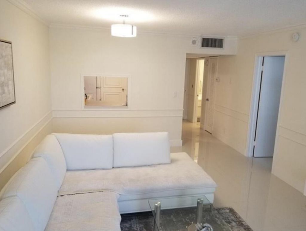 336 N Birch Road, Unit 10C, Fort Lauderdale, FL 33304 Photo