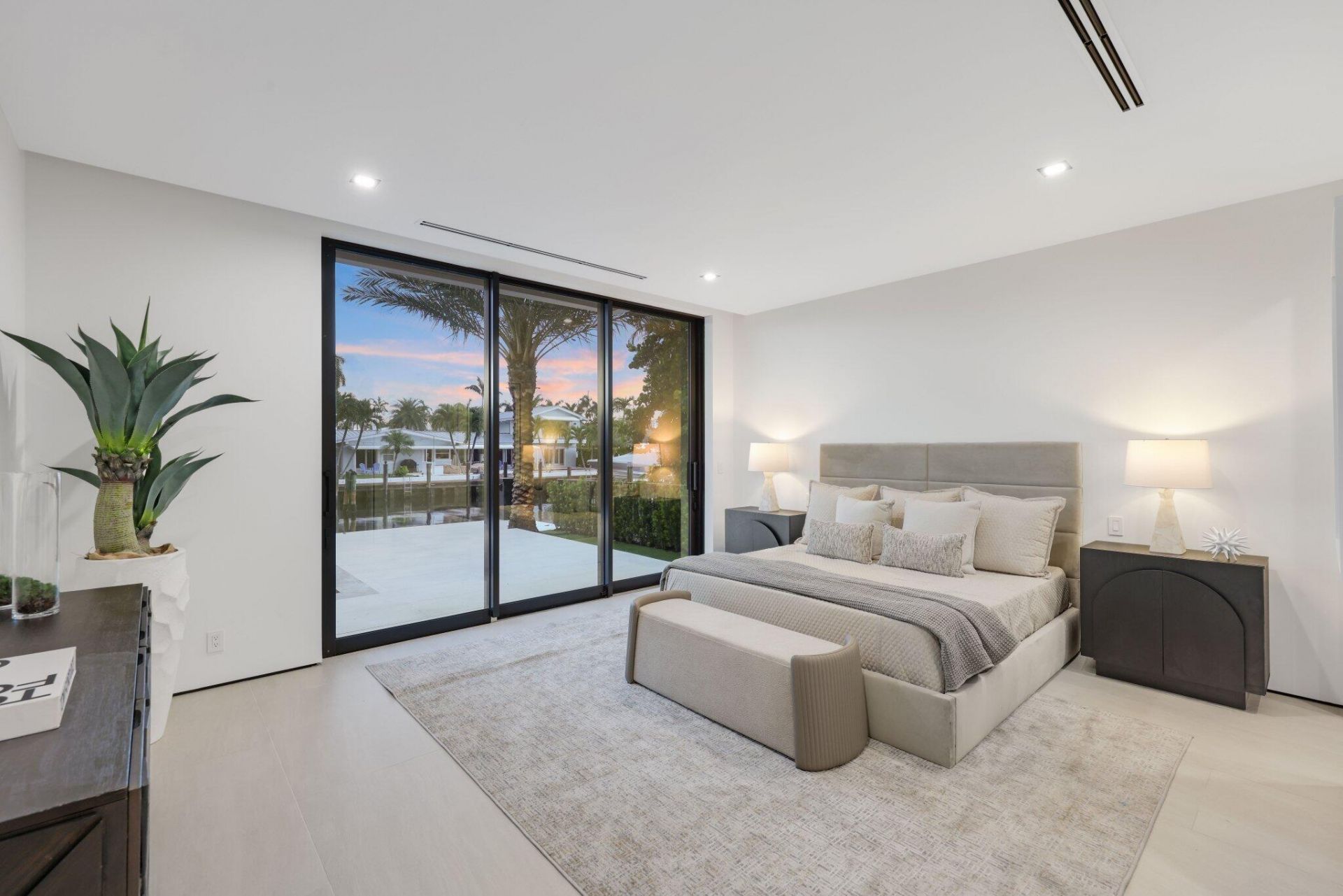 2825 NE 27th Street, Fort Lauderdale, FL 33306 Photo