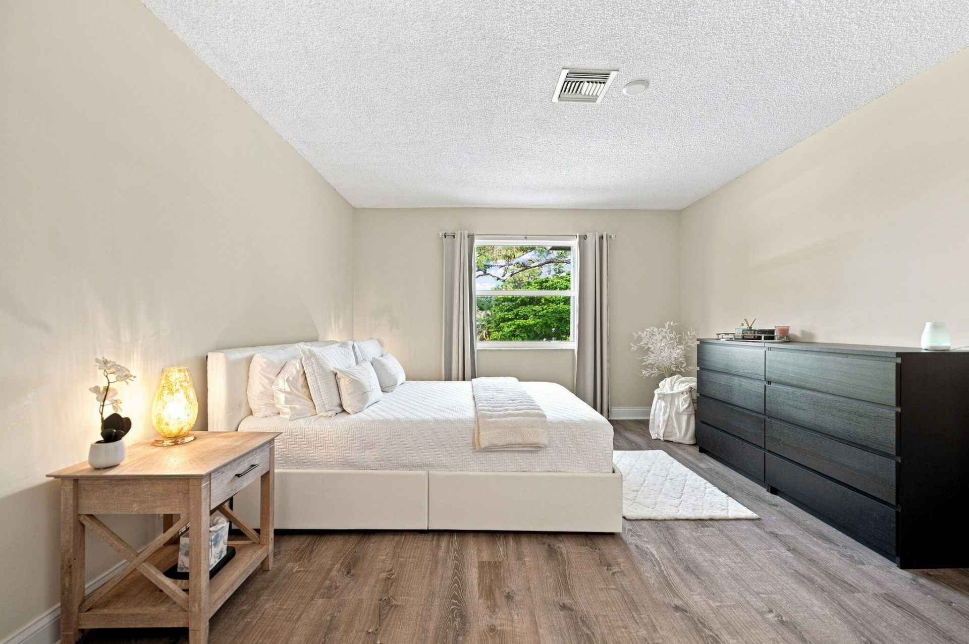 1121 Cactus Terrace, Unit 203, Delray Beach, FL 33445 Photo