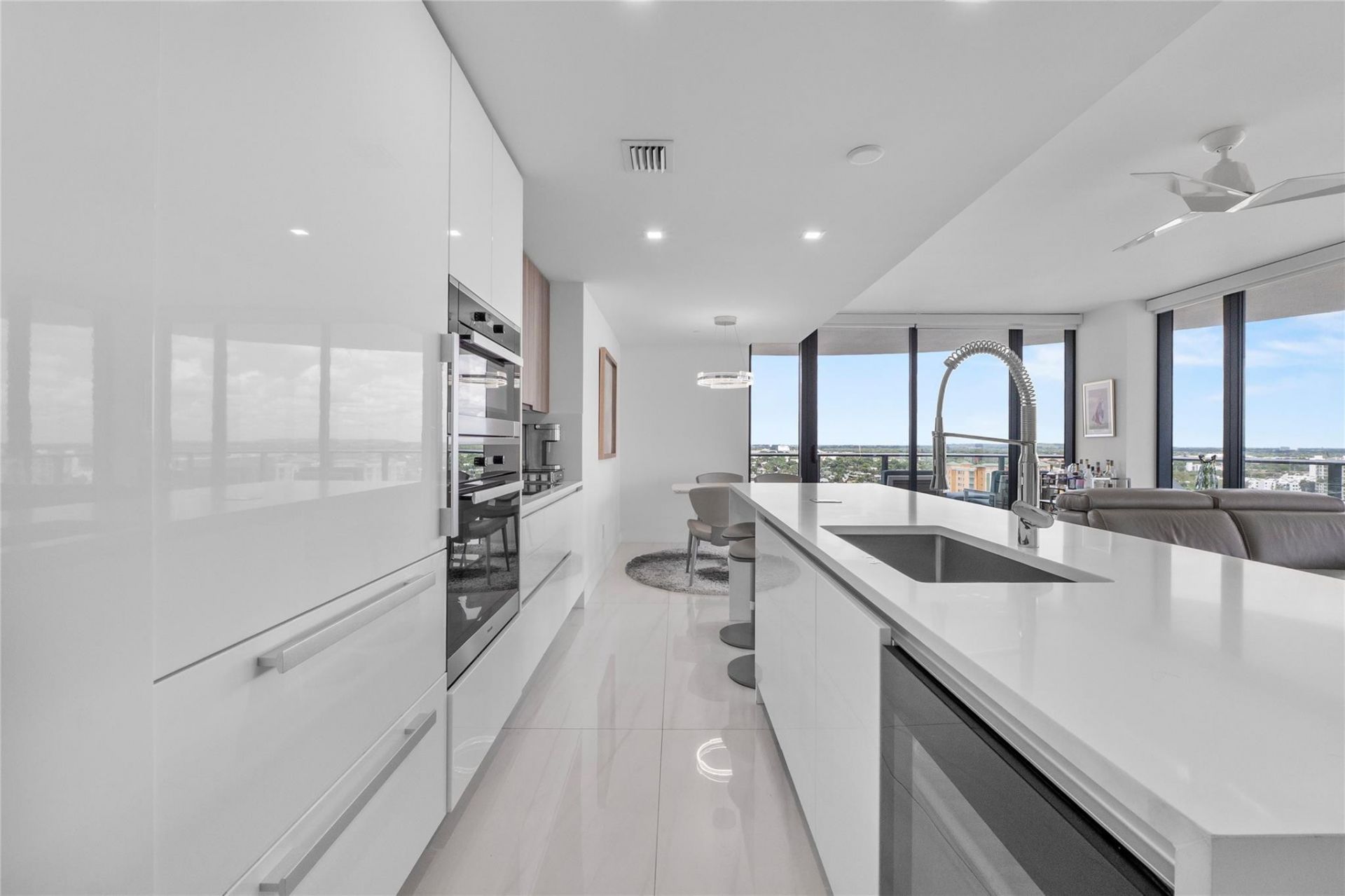 730 N Ocean Boulevard, Unit 1501, Pompano Beach, FL 33062 Photo