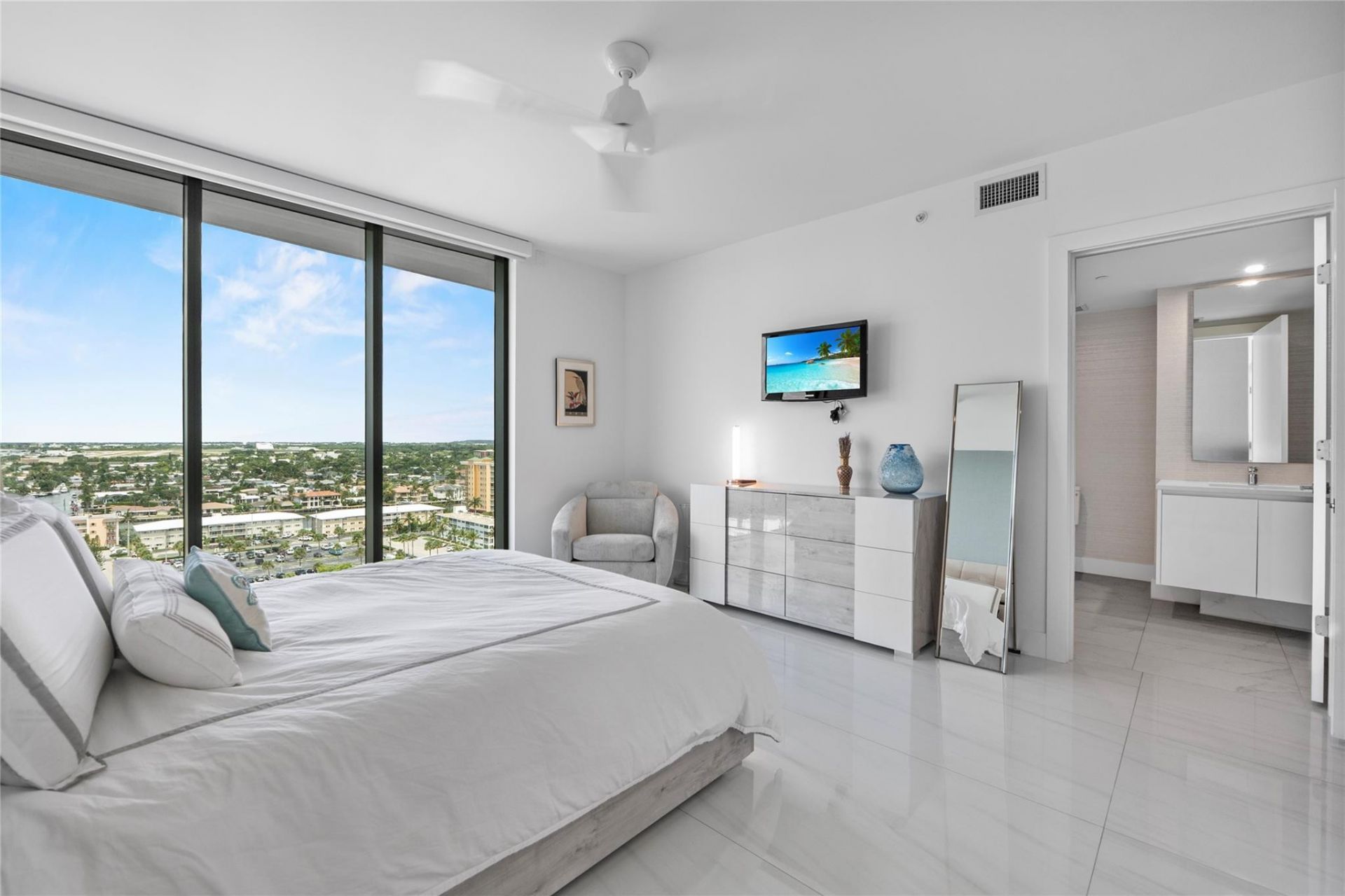 730 N Ocean Boulevard, Unit 1501, Pompano Beach, FL 33062 Photo