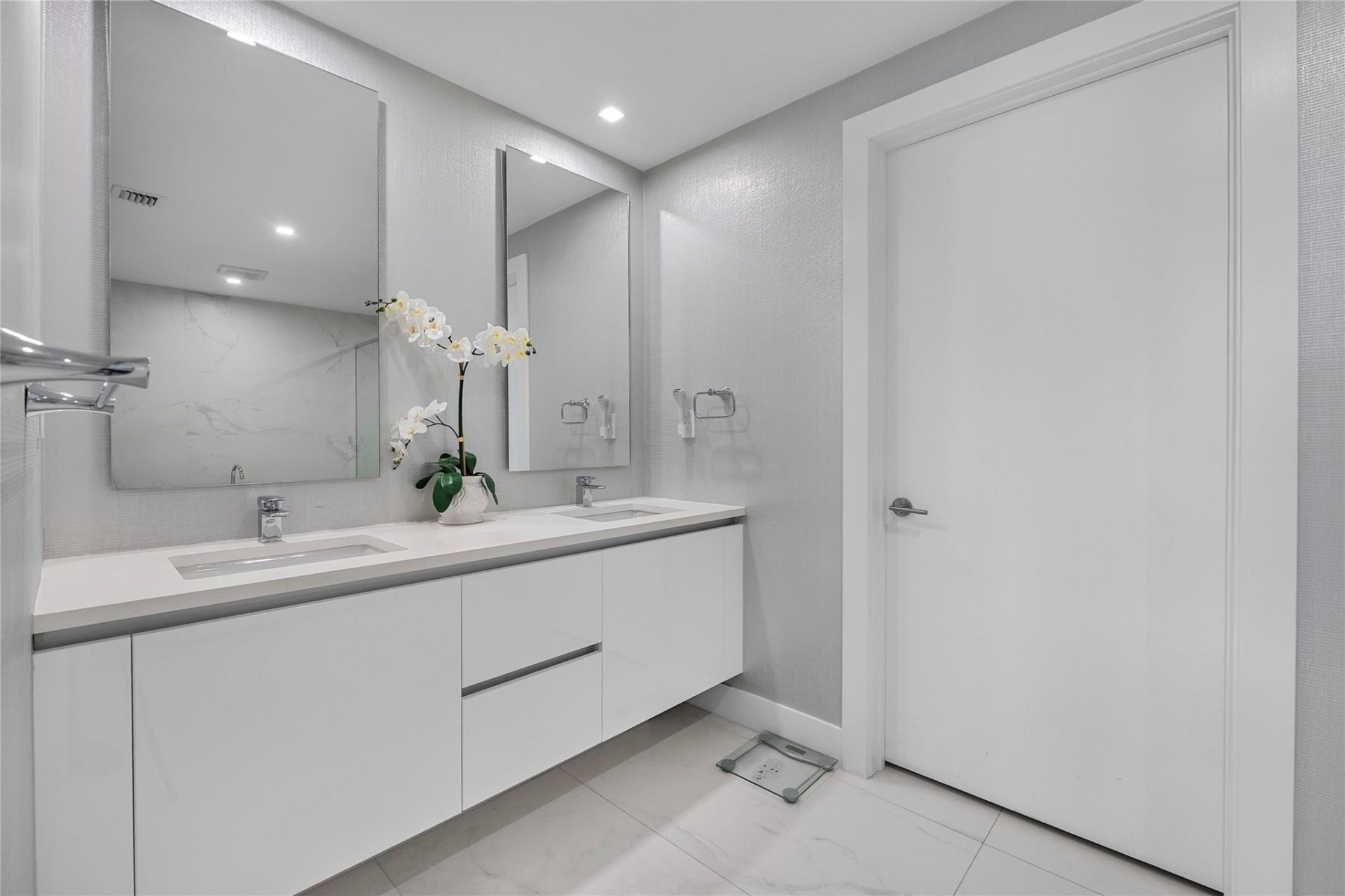 730 N Ocean Boulevard, Unit 1501, Pompano Beach, FL 33062 Photo