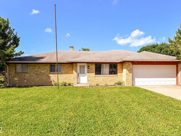 814 Heritage Lane , Anderson, IN 46013