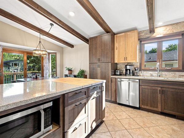 1530 Lois Drive, Shoreview, MN 55126
