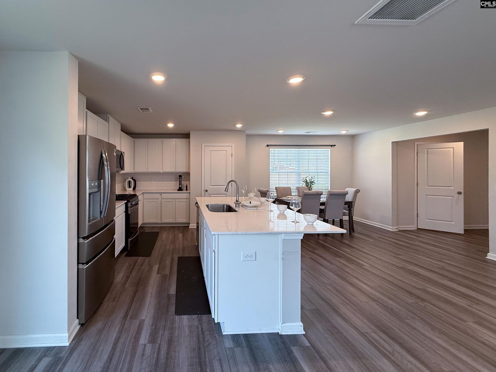 99 Jacobs Drive Photo 17