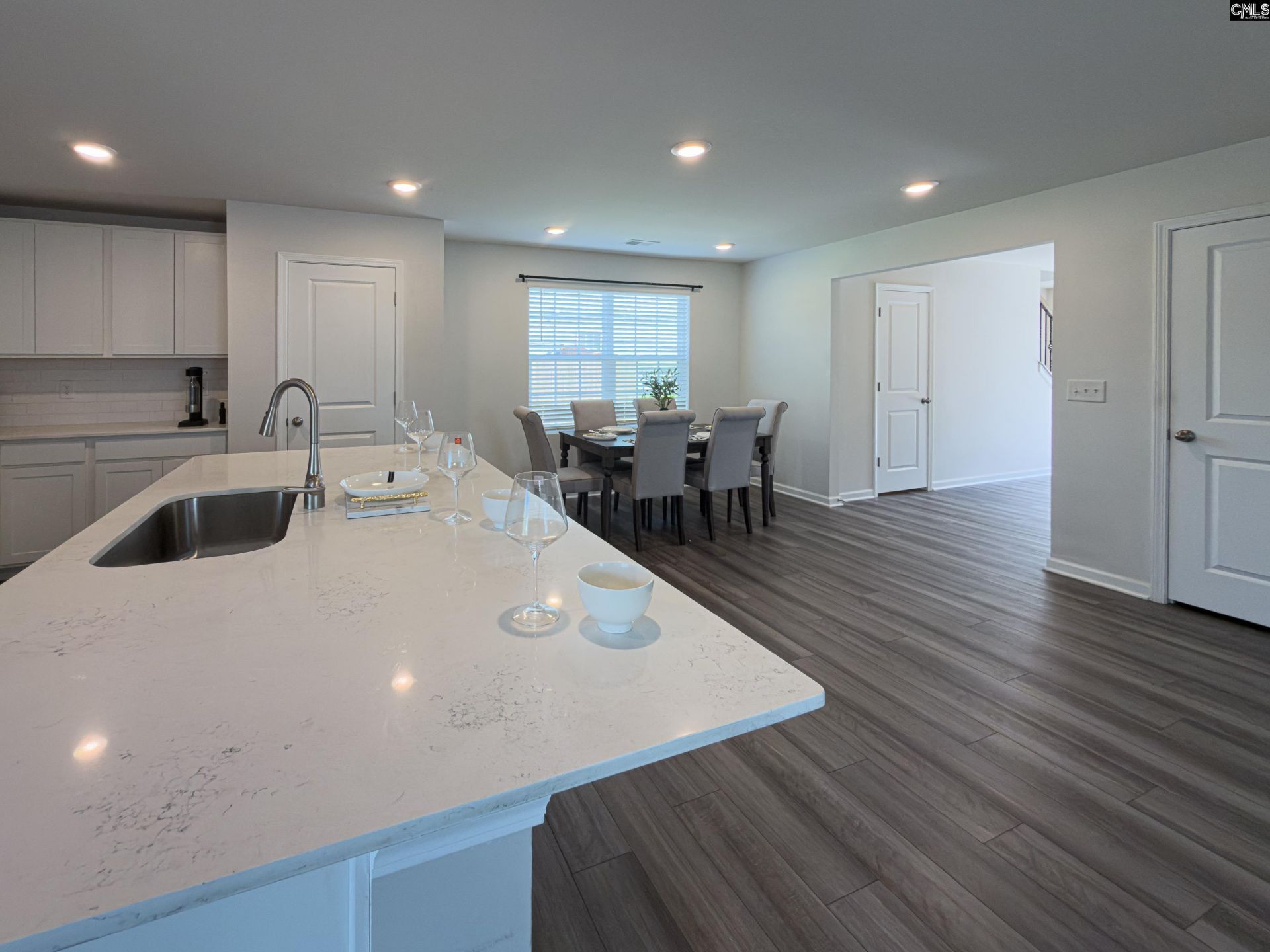 99 Jacobs Drive Photo 24