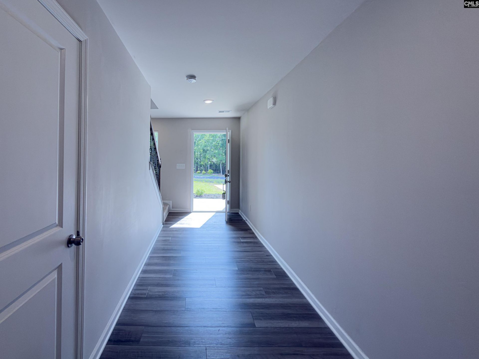 99 Jacobs Drive Photo 36