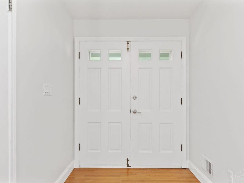 5818 Kenwood Road, Cincinnati, OH 45243 Photo 17